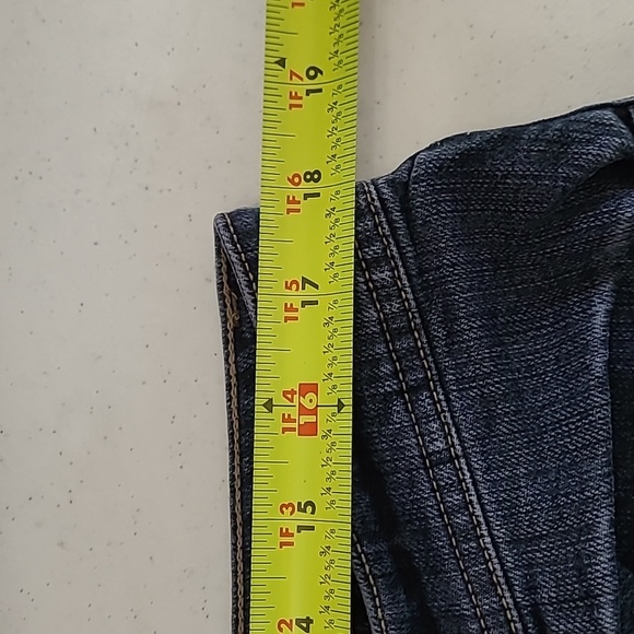 Chico's Platinum Straight Leg Jeans size 2.5 (14) - Picture 5 of 10